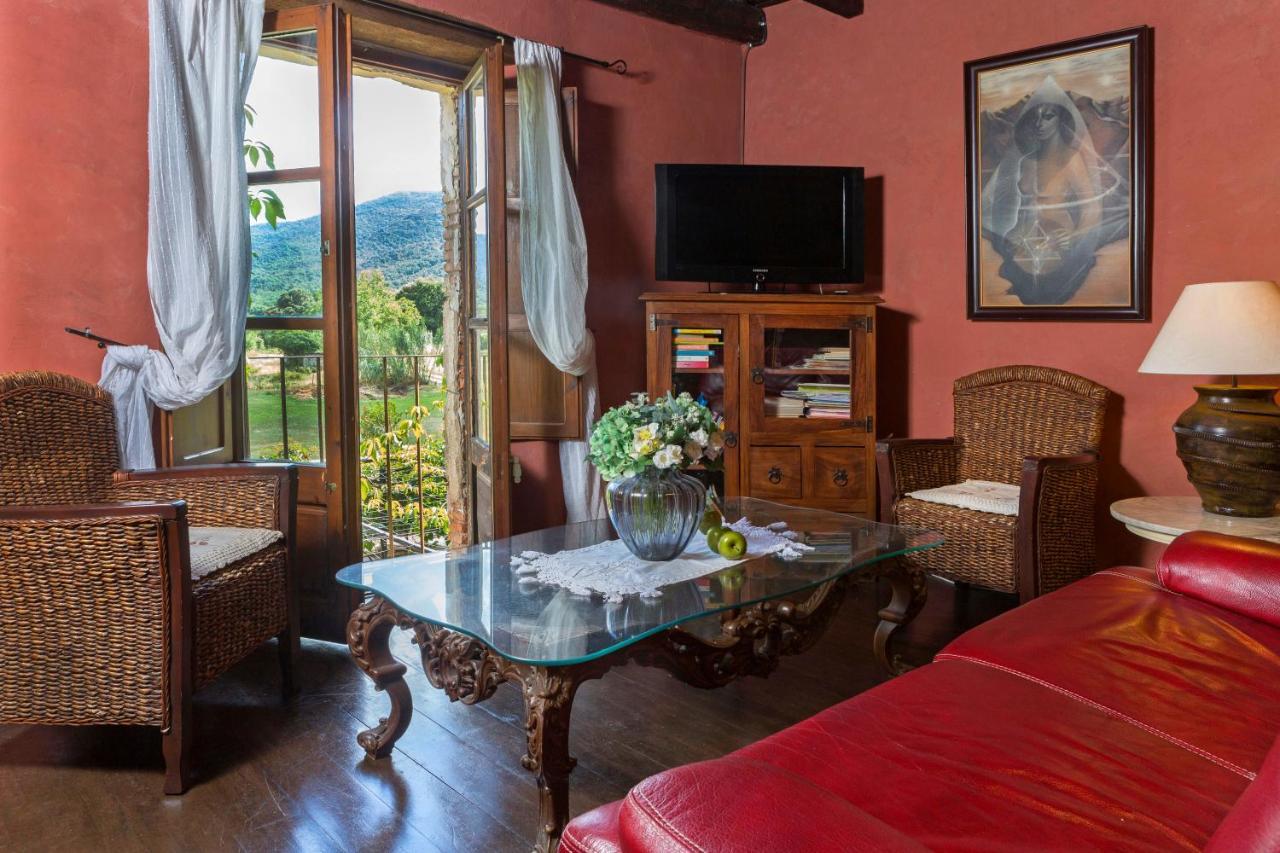 Casa Rural Can Jepet La Cellera de Ter ภายนอก รูปภาพ