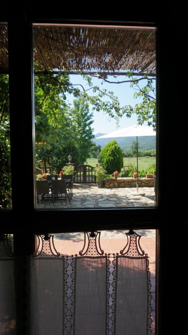 Casa Rural Can Jepet La Cellera de Ter ภายนอก รูปภาพ